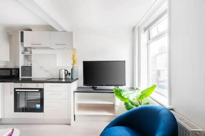 Nice 2 Bedroom House In Stowmarket Buitenkant foto